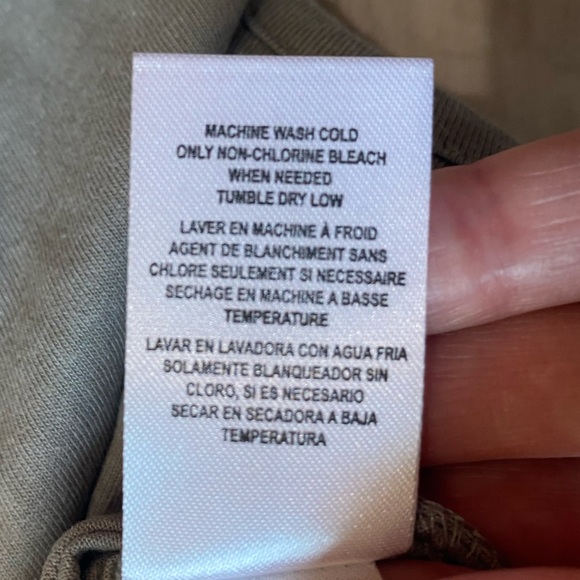 NWT RuffleButts Gray Long Sleeve Ruffle Layering Bodysuit, size 3-6M - Picture 9 of 11